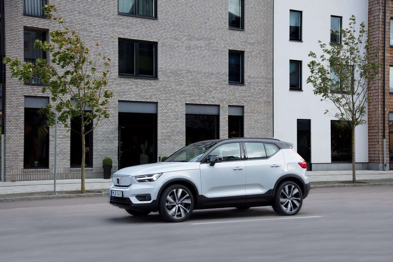 Volvo Cars lanserar nya, helelektriska Volvo C40 Recharge