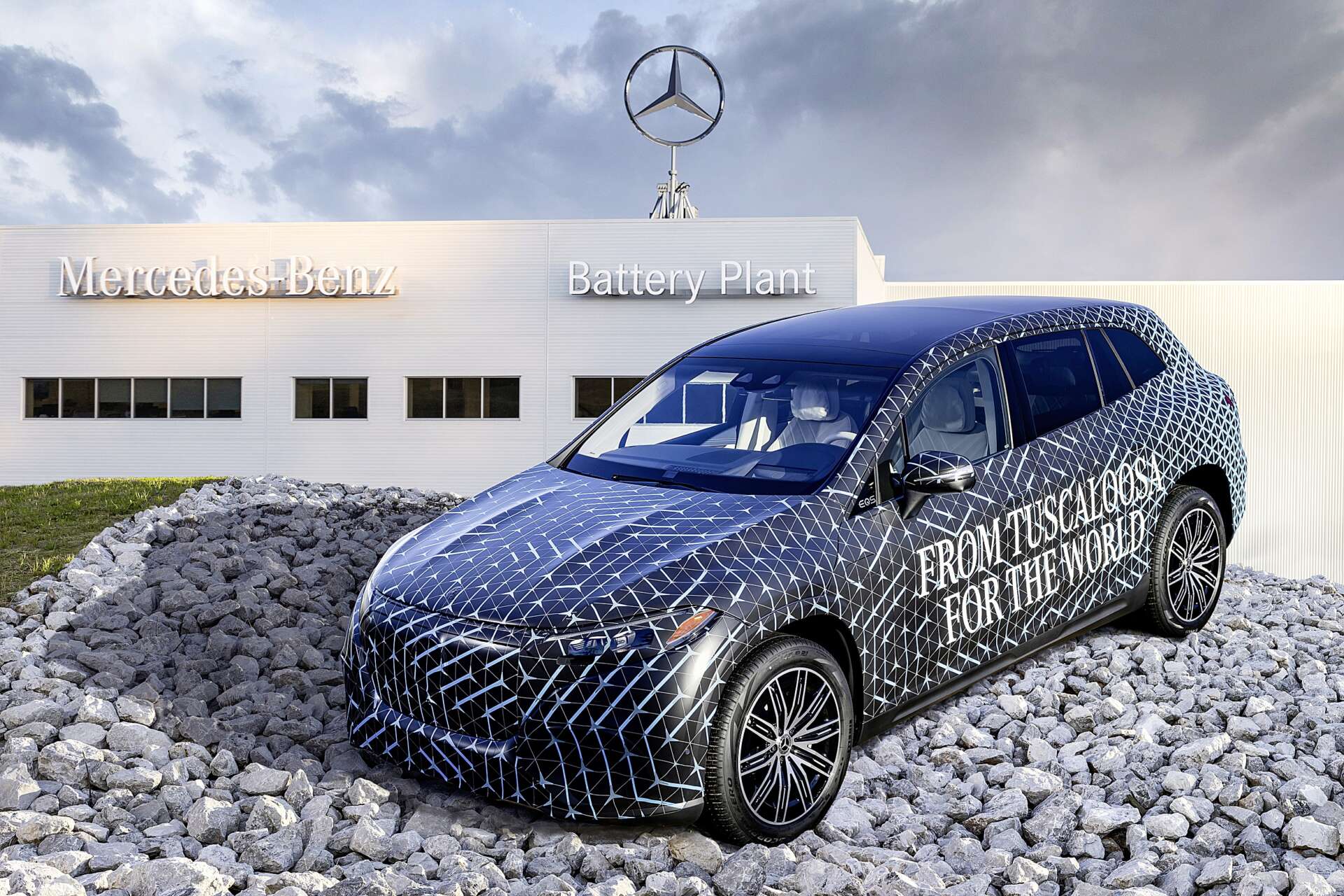 Mercedes-Benz öppnar ny batterifabrik i USA