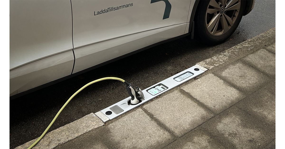 Kantstensladdare på Rektorsgatan i Helsingborg